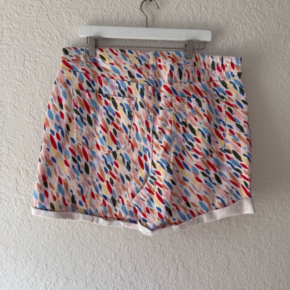 NWT Eloquii Multicolor Leaf Print Shorts - Picture 1 of 3